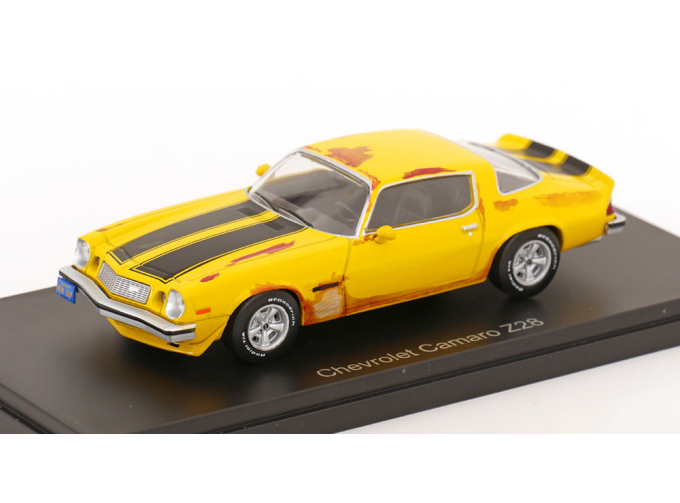 CHEVROLET Camaro Z/28 (1975), yellow black