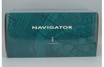 LINCOLN Navigator (2022), dark green metallic