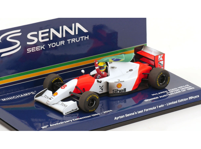 McLAREN F1 Ford Mp4/8 V8 Team Marlboro №8 Winner Australian Gp With Flag Dirty Version (1993) Ayrton Senna, White Red