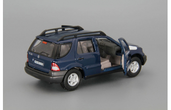 MERCEDES-BENZ ML320, dark blue