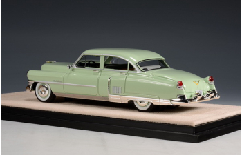 CADILLAC Fleetwood Sixty Special (1953), Gloss Green