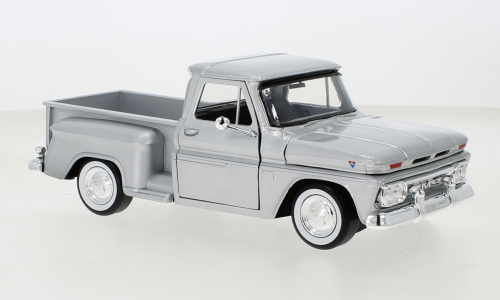 GMC C-1000 Fenderside (1966), silver