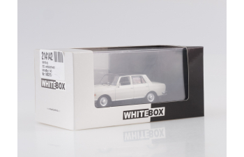 WARTBURG 353 Saloon (1967), white/black