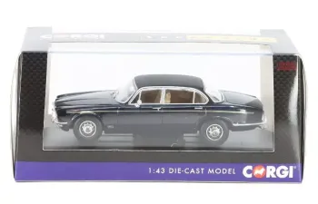 JAGUAR XJ6 Series 2, dark blue