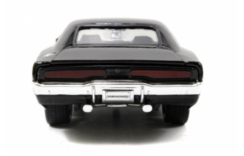 DODGE Charger R/T с фигуркой Доминик Торетто из фильма Форсаж 7 (Fast And Furious) (1970)