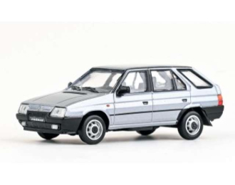 Skoda Forman 1993, silver sapphire metallic