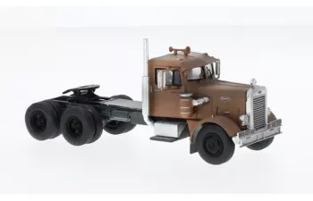 PETERBILT 281 Tractor Truck 3-assi (1955), Rusty