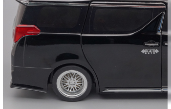 TOYOTA Alphard, black