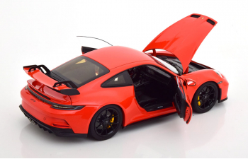 PORSCHE 911 (992 II) GT3 (2021), orange