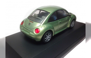 VOLKSWAGEN New Beetle, green