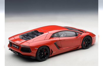 LAMBORGHINI Aventador LP700-4 (2011), rosso andromeda / red black wheels