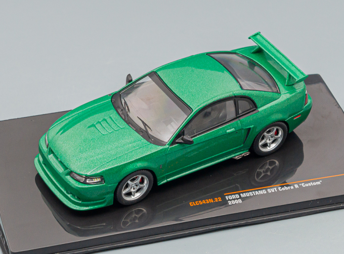 FORD Mustang SVT Cobra R Custom (2000), green metallic