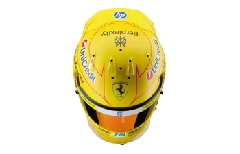 MINI HELMET Lewis Hamilton - Scuderia Ferrari HP 2026 Season, yellow