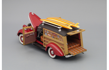 STUDEBAKER Woody Wagon 1937, dark red / black