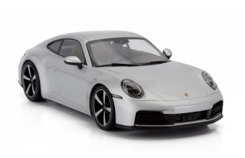 PORSCHE 911 (992.2) Carrera Coupé (2024), GT silver metallic