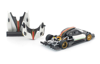 PAGANI Zonda R, white