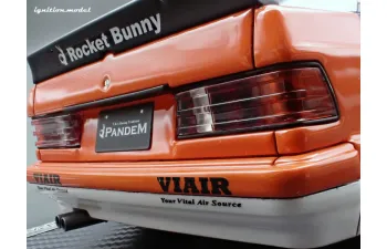 MERCEDES-BENZ PANDEM 190, orange