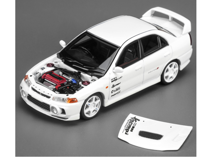 MITSUBISHI Lancer GSR Evolution IV Turbo (1999), white