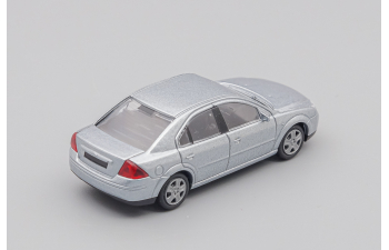 FORD Mondeo Ghia, silver