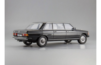 Mercedes-Benz W123 Long 1983 (black)