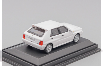 LANCIA Delta HF Integrale, white