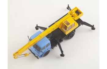Автокран КС-3577 (5334), голубой / желтый
