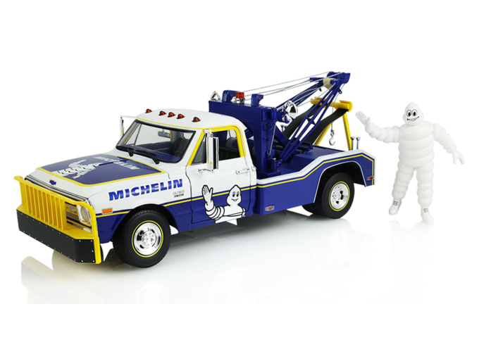 CHEVROLET C-30 Dually Wrecker, Michelin Service Center with Michelin Figure (1969), white / blue