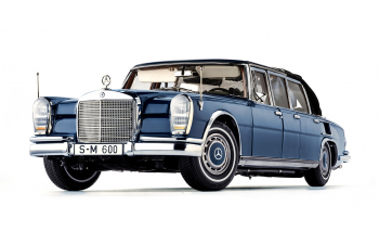 Mercedes-Benz (W100) 6-door Pullman Landaulet with functional softtop