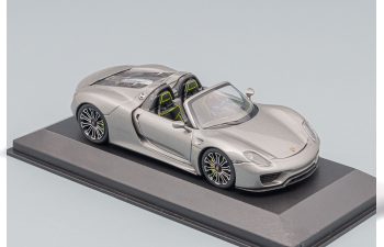 PORSCHE 918 Spyder 2013, silver