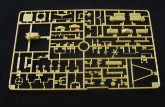 Сборная модель Sd.kfz 6/2 (BN9) 3.7cm Flak36 half-track 5t (Early/Late Production)