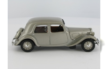 CITROEN Traction 11 BL Danemark (1946), Saga des Traction Citroen 76