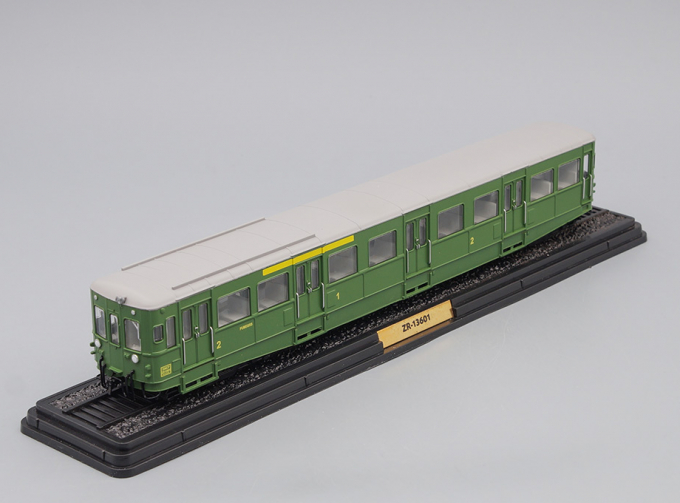 ZR-13601 (LA REMORQUE SNCF ZR-13600) 1938 Green