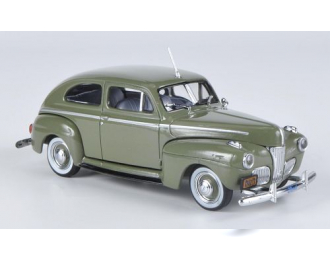 FORD Super Deluxe 1941, green
