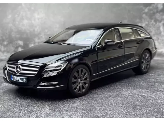 MERCEDES-BENZ CLS Shooting Brake (2011), black