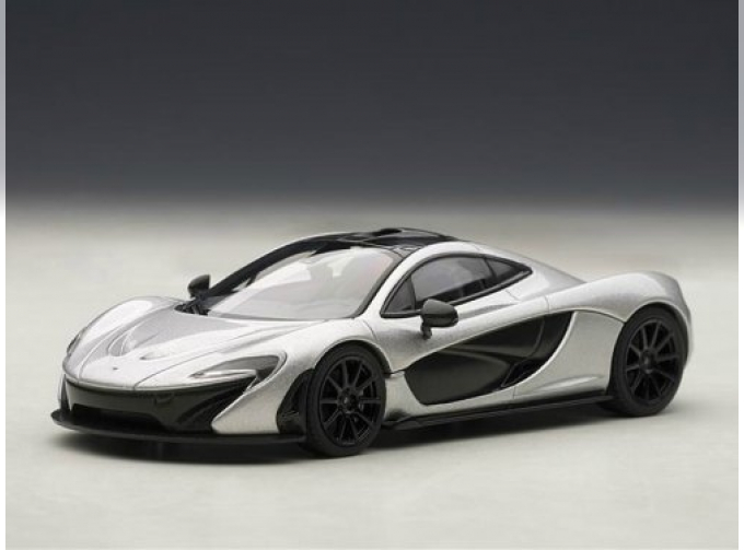 McLAREN P1 (2013), ice silver