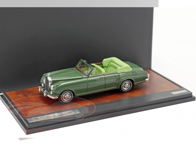 ROLLS ROYCE Silver Cloud H.J. Mulliner Cabriolet 4-двери #LLCB15 (открытый) 1962 Green