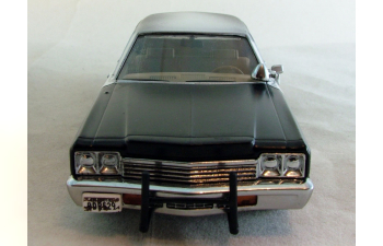 DODGE Monaco (1974) "Bluesmobile" Blues Brothers 1980 (из к/ф "Братья Блюз"), white / black