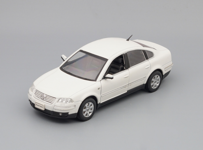 VOLKSWAGEN Passat Sedan, white