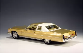 CADILLAC Coupe Deville (1974), Promenade Gold Met