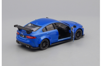 JAGUAR XE SV Project 8, blue