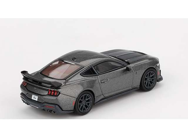 Ford Mustang Dark Horse, carbonized gray 2024