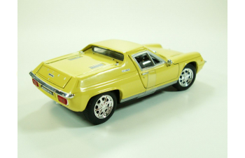 LOTUS Europa, NN29 7HB UK 1:43, лимонный