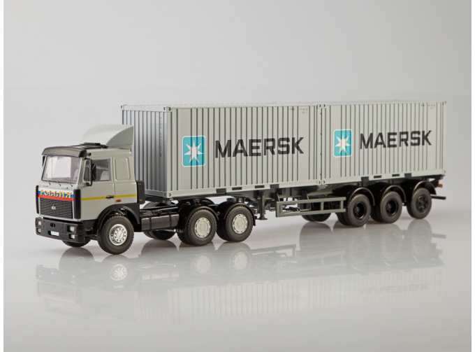 Минский-6422 с полуприцепом-контейнеровозом Минский-938920 Maersk, серый