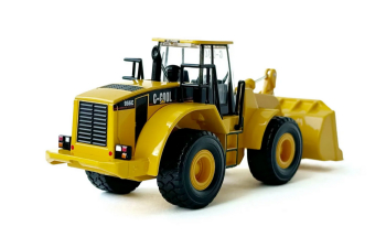 Погрузчик колесный, желтый