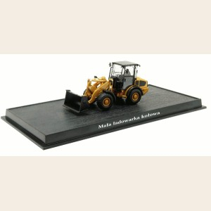 Mała ładowarka kołowa, Maszyny Budowlane 18