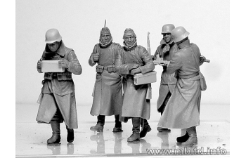 Сборная модель Немецкая пехота зимой. 1941-1942.