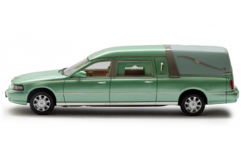 LINCOLN Тown car hearse (2009), green