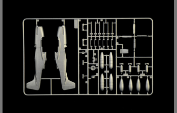 Сборная модель WAR THUNDER - P-47 N & P-51 D