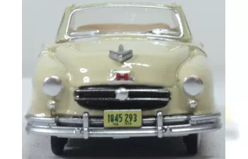 Nash RAMBLER Custom Landau Convertible (1950), beige