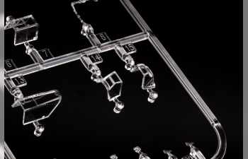 Сборная модель Bf 109G-10 Dual Combo - The Royal Class Edition